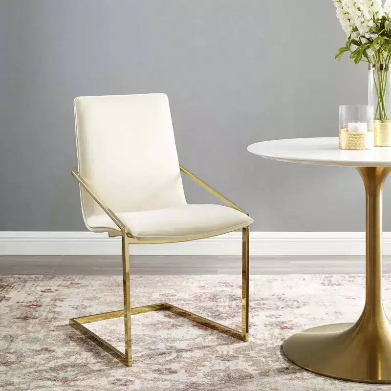 Fauteuil de salle à manger en velours avec piètement géométrique doré – Ivoire